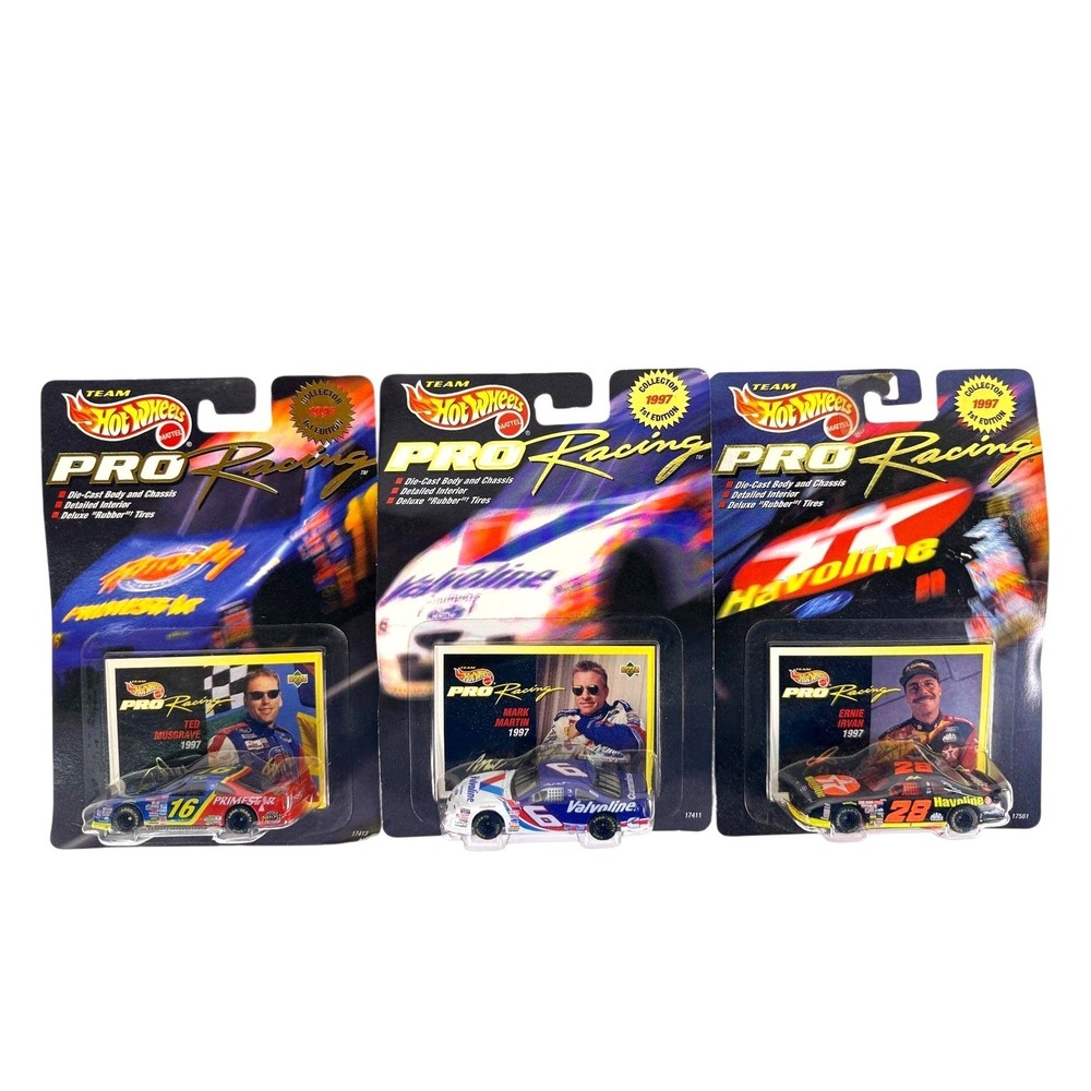 Hot Wheels Pro Racing 1997 Ted Musgrave Mark Martin Ernie Irvan NASCAR 3 Car Lot
